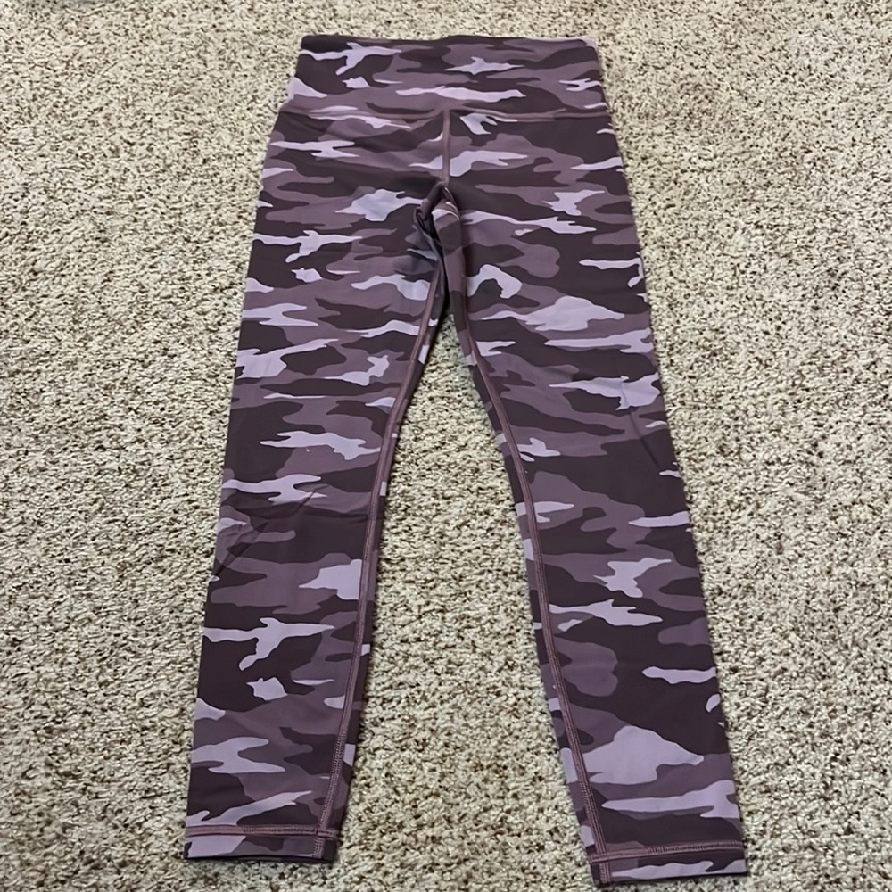 Athleta Elation 7/8 tight